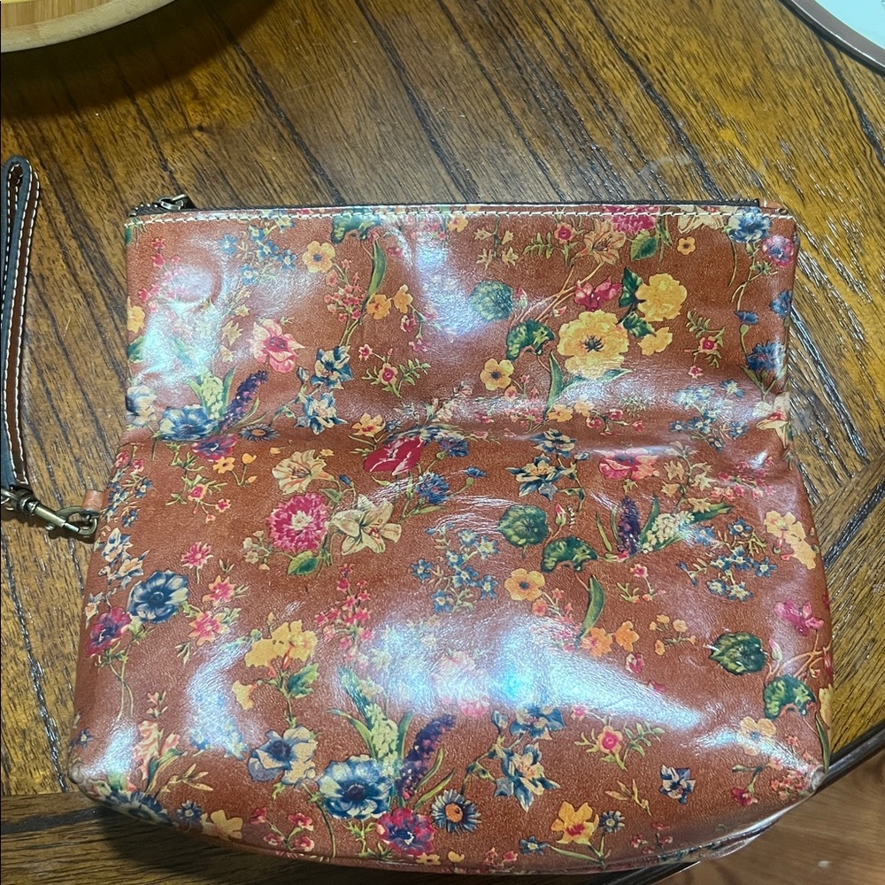 Patricia Nash wristlet bag - Picture 4 of 8